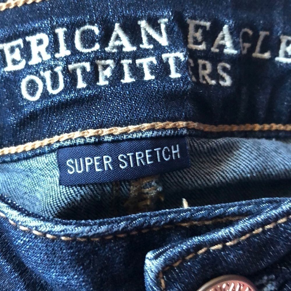 American Eagle outfitters ripped jeans - Picture 7 of 11